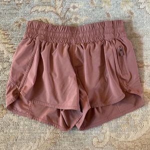 Lululemon shorts size 8